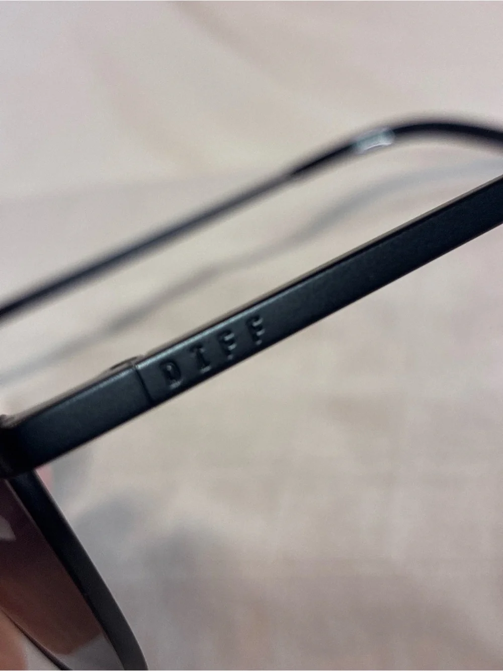 Diff Eyewear Black Aviator Sunglasses